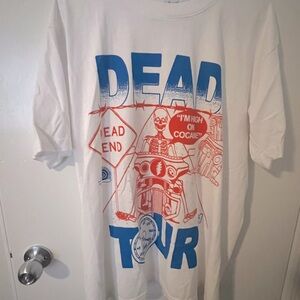 Dead tour, high on cocaine!